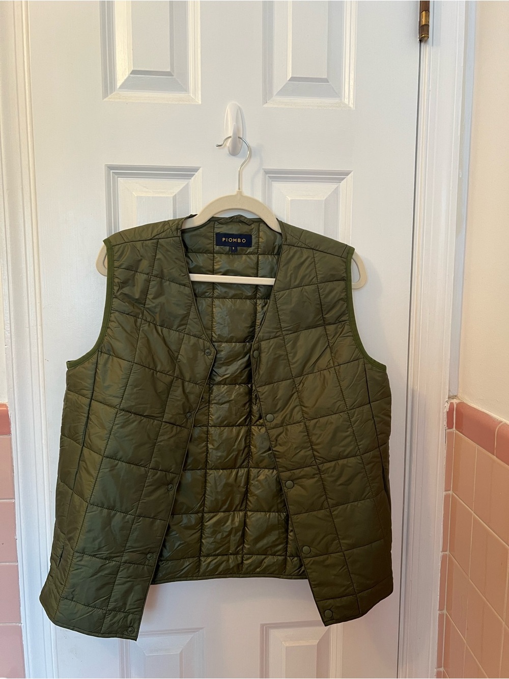 Piombo Quilted Olive Vest with Snap Closure